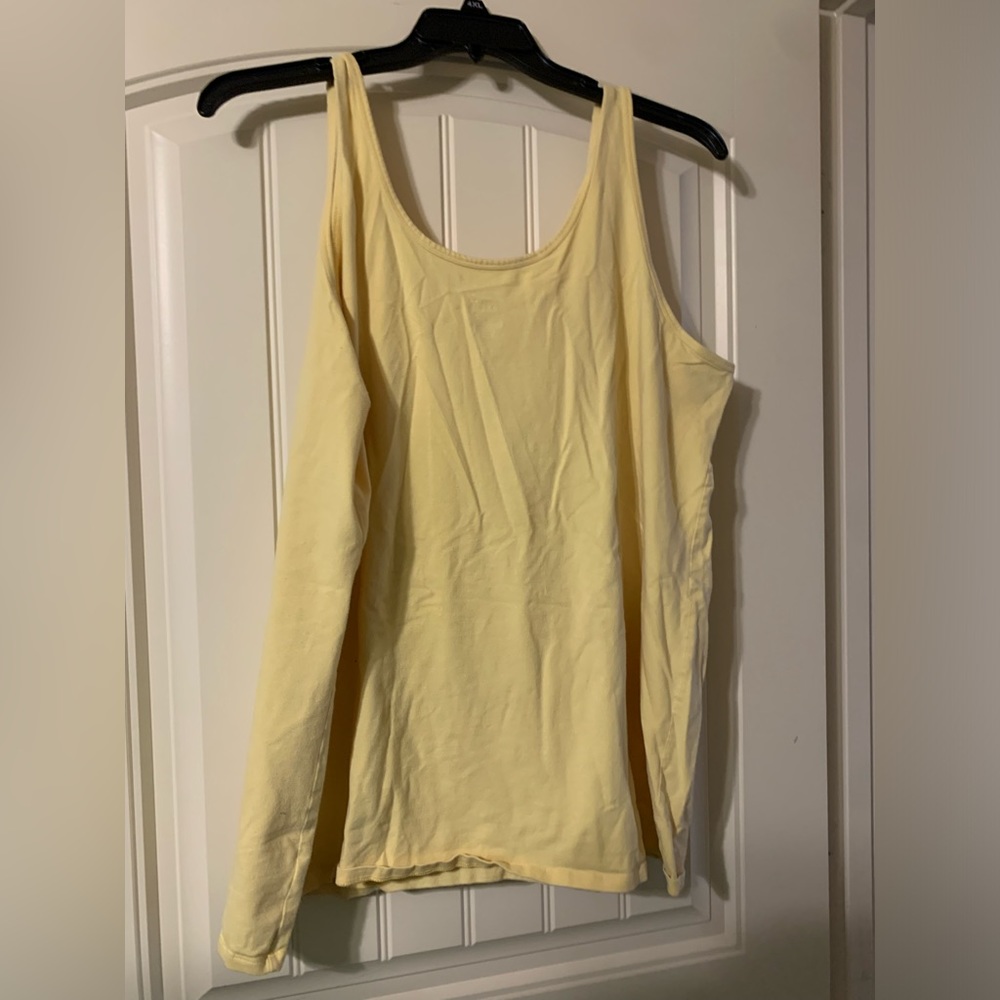 Torrid Tank - Picture 3 of 3